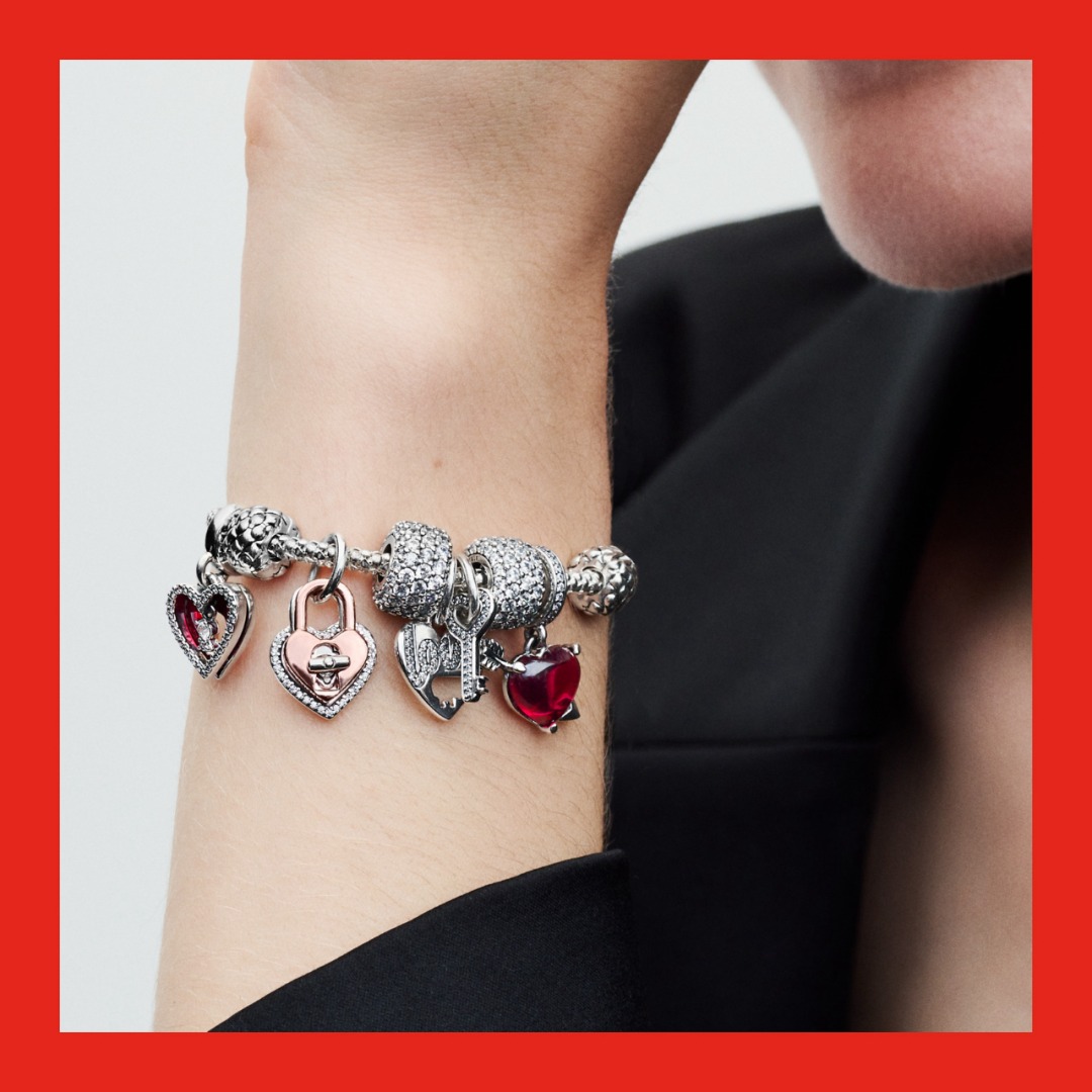 Up to 50% off- Pandora icon